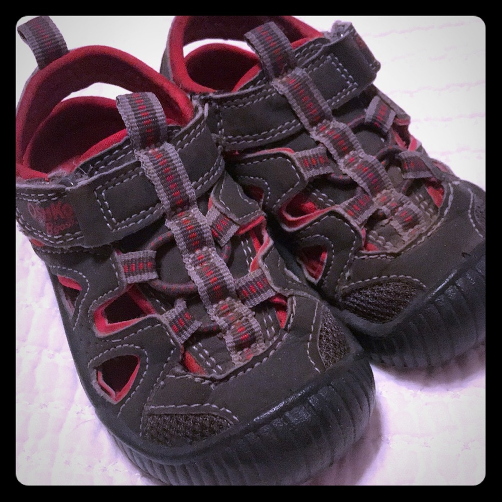 Boys summer bump toe sneakers